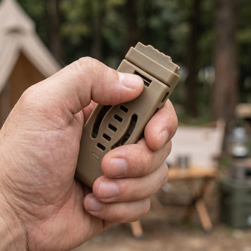 Edc Carry Accessories - Clip di fissaggio a cintura MOLLE