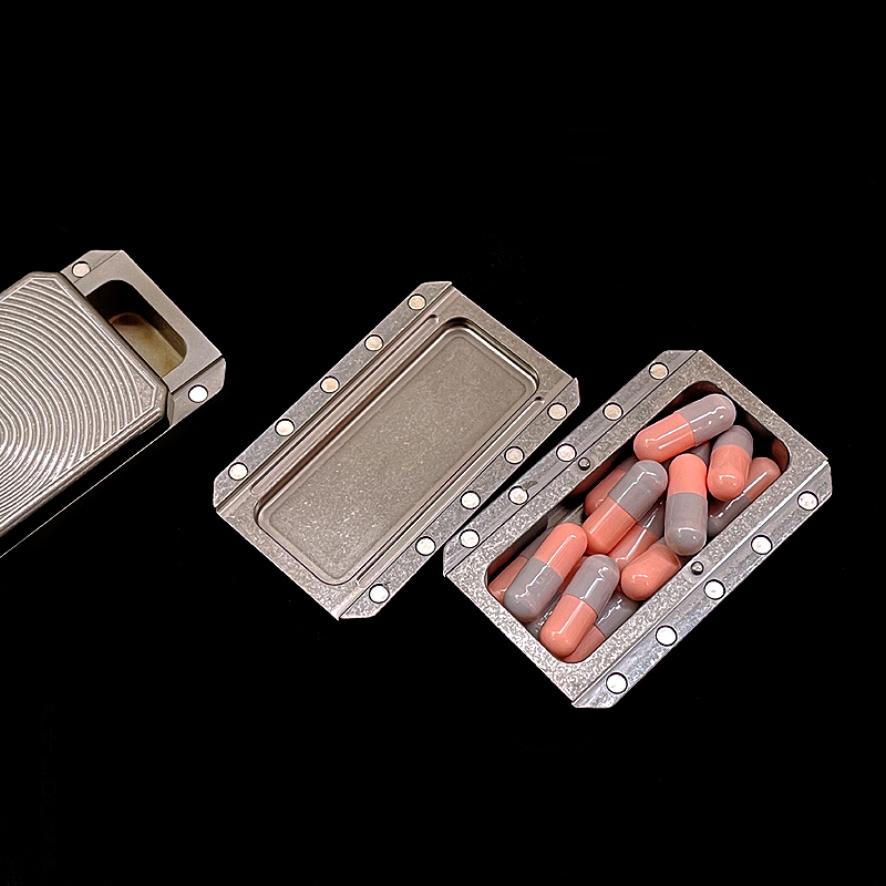 Nuovo TC4 Titanium Medicine Pi - Edc Pill Carry recensione e prezzo